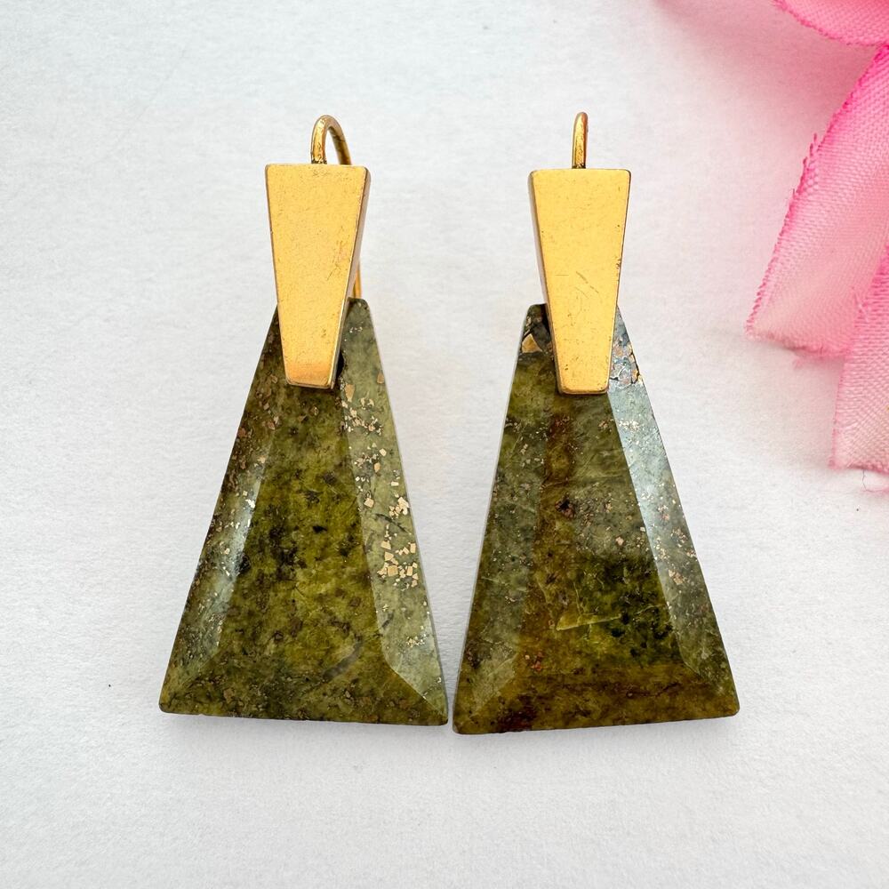 Rare Kendra Scott Collins Drop Earrings Olive Epidote Gold Tone Signed KS